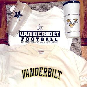 LOT of 4: VANDERBILT long sleeve & short sleeve tshirts,Tervis&Aladdin cups